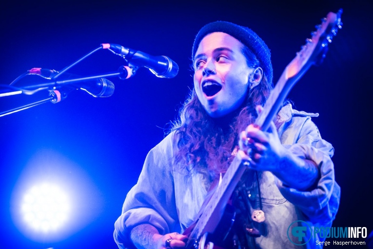 Tash Sultana op Tash Sultana - 31/10 - TivoliVredenburg foto