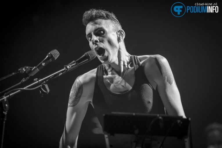 Asaf Avidan op Asaf Avidan - 2/11 - Melkweg foto