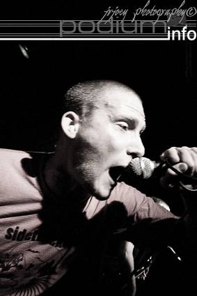 Positive Strike op Opposition Of One - 8/12 - Eureka foto