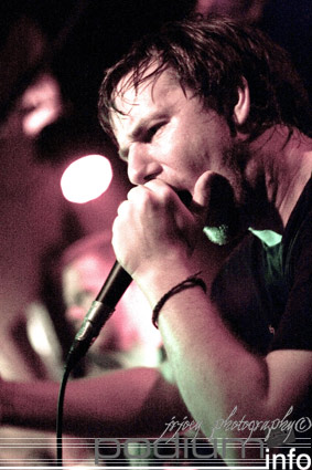 Opposition of One op Opposition Of One - 8/12 - Eureka foto
