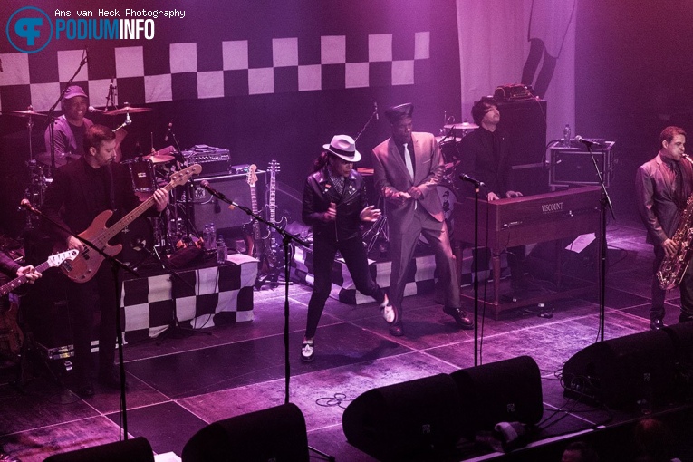 The Selecter op The Beat / The Selecter - 27/10 - Melkweg foto