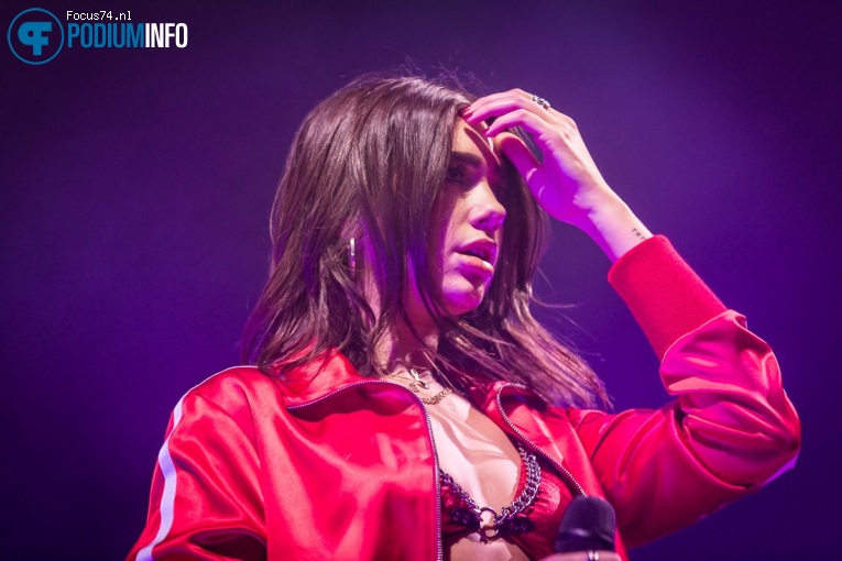 Dua Lipa op Dua Lipa - 5/11 - AFAS Live foto