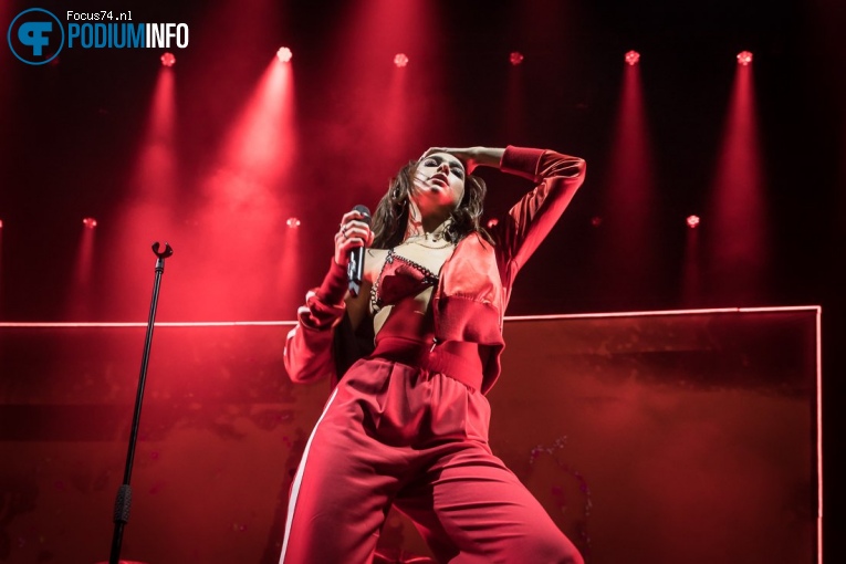 Dua Lipa op Dua Lipa - 5/11 - AFAS Live foto