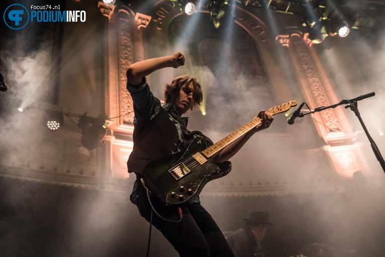 Jason Isbell And The 400 Unit op Jason Isbell & The 400 Unit - 6/11 -  Paradiso foto