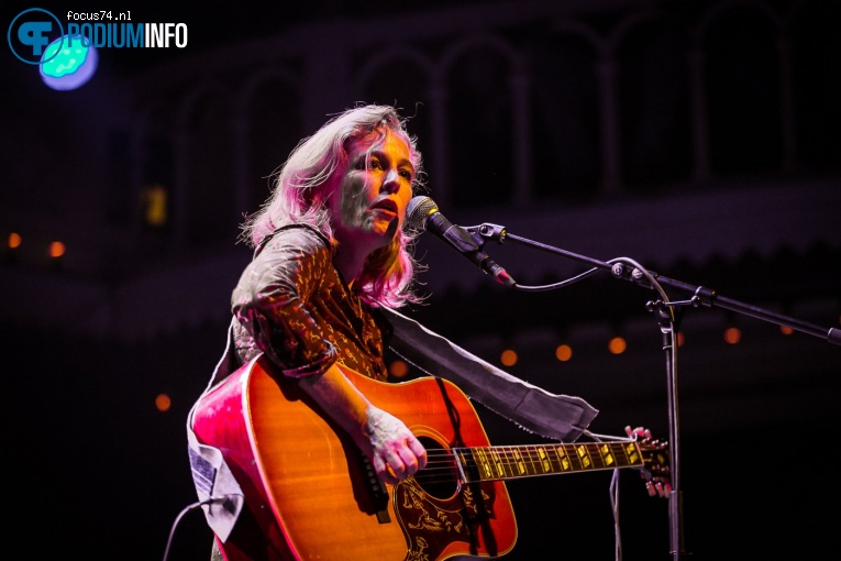 Tift Merritt op Jason Isbell & The 400 Unit - 6/11 -  Paradiso foto