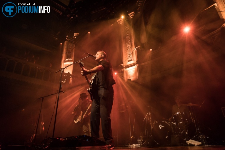 Jason Isbell And The 400 Unit op Jason Isbell & The 400 Unit - 6/11 -  Paradiso foto