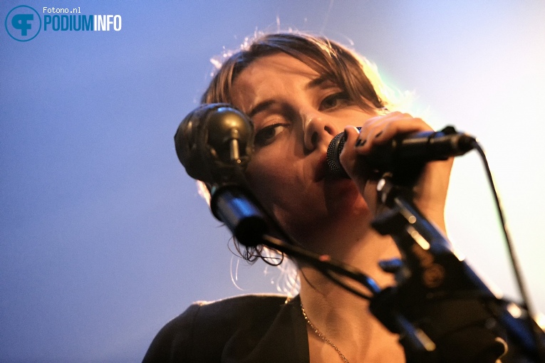 Wolf Alice op Wolf Alice - 03/11 - Melkweg foto