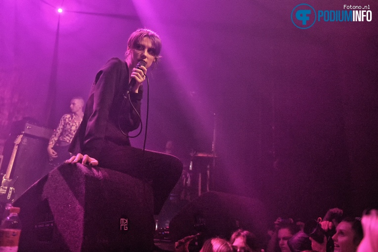 Wolf Alice op Wolf Alice - 03/11 - Melkweg foto