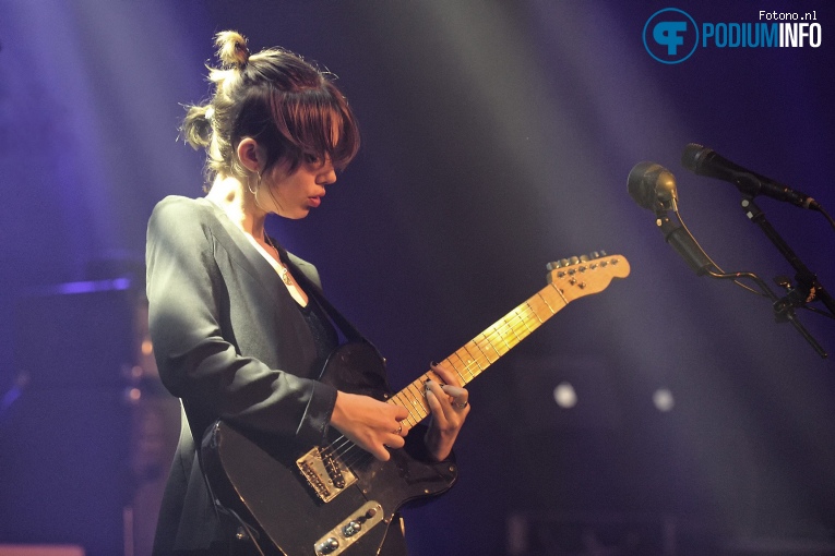Wolf Alice op Wolf Alice - 03/11 - Melkweg foto
