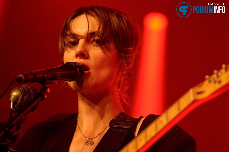 Wolf Alice op Wolf Alice - 03/11 - Melkweg foto