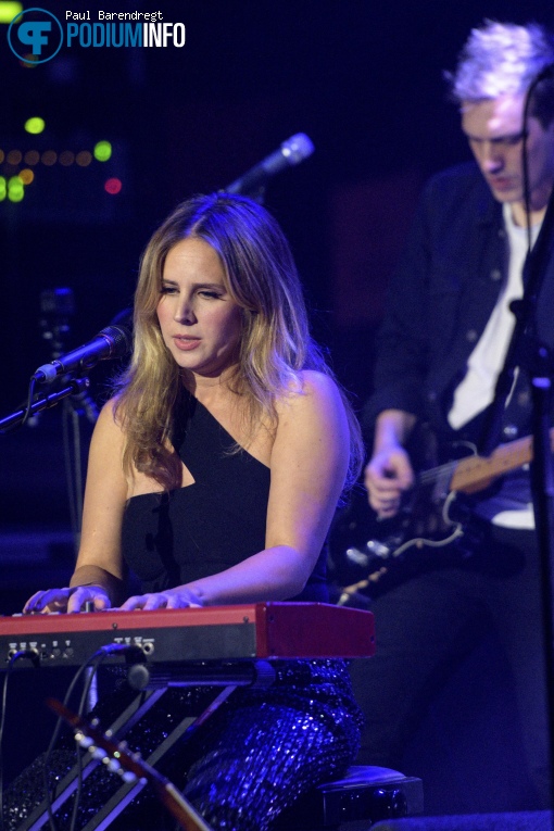 Lucie Silvas op Lucie Silvas - 11/11 - Melkweg foto