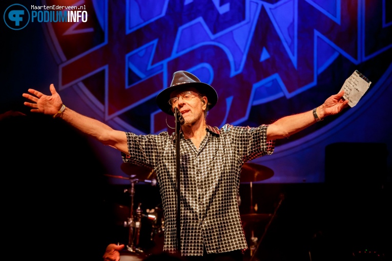 Manfred Mann's Earth Band op Manfred Mann's Earth Band - 11/11 - Boerderij foto