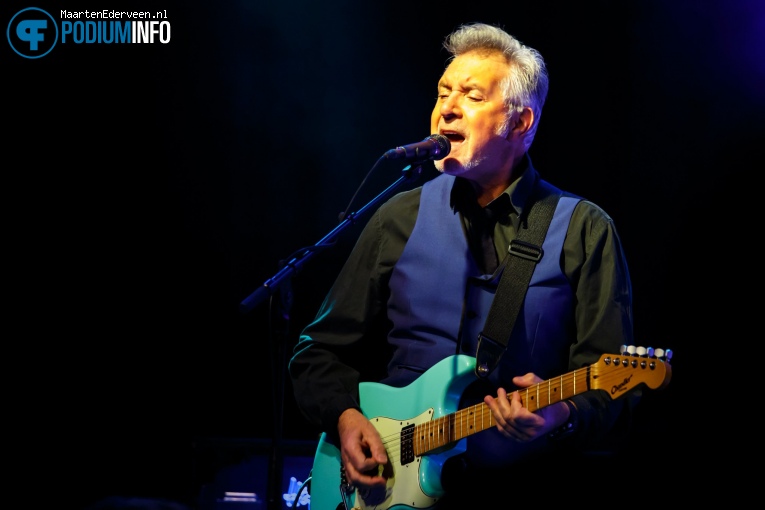 Manfred Mann's Earth Band op Manfred Mann's Earth Band - 11/11 - Boerderij foto