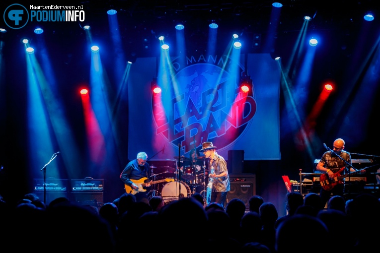 Manfred Mann's Earth Band op Manfred Mann's Earth Band - 11/11 - Boerderij foto