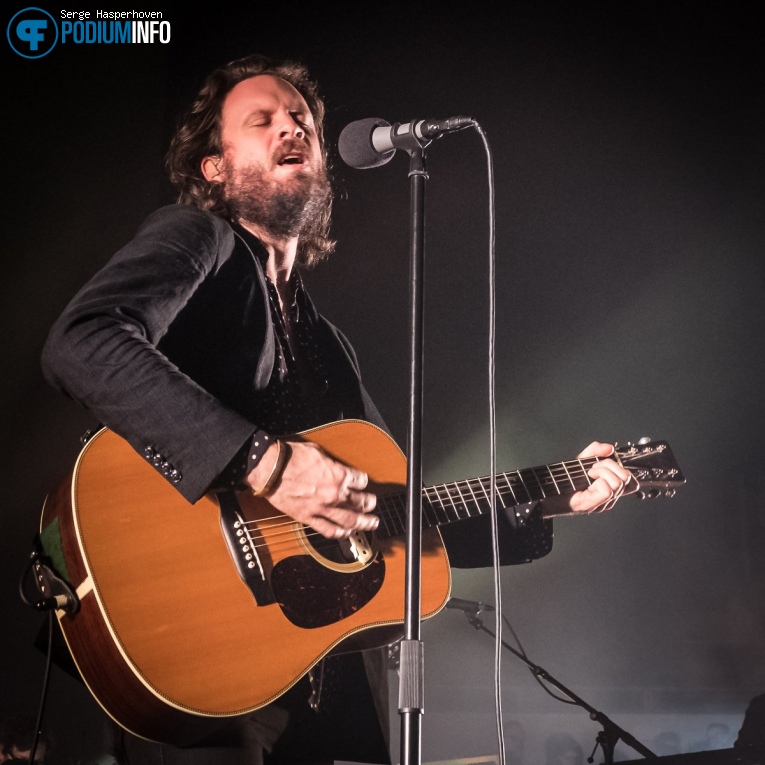 Father John Misty op Father John Misty - 13/11 - Tivoli Vredenburg foto