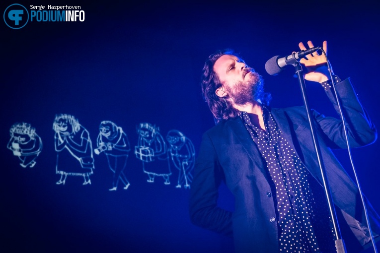 Father John Misty op Father John Misty - 13/11 - Tivoli Vredenburg foto