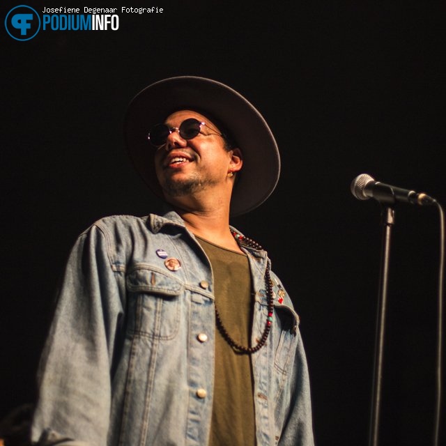 Ben L'Oncle Soul op Ben L’Oncle Soul - 16/11 - TivoliVredenburg foto