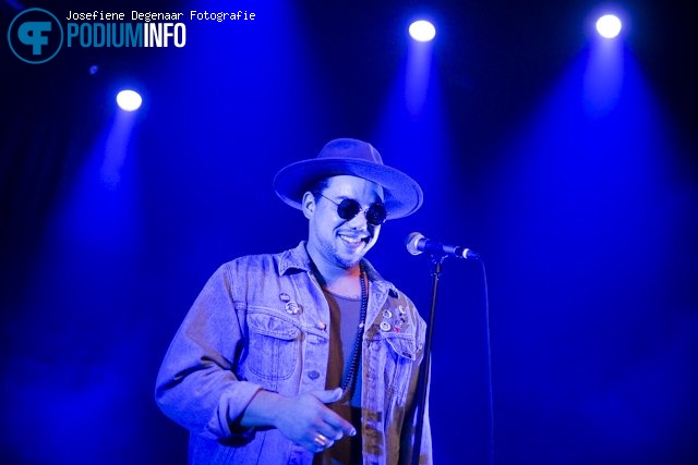 Ben L'Oncle Soul op Ben L’Oncle Soul - 16/11 - TivoliVredenburg foto