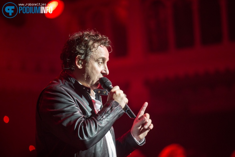 Marco Borsato op Marco Borsato - 16/11 - Paradiso foto