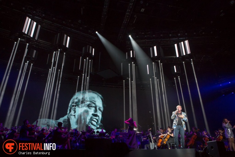 Mark King op Night of The Proms Rotterdam foto
