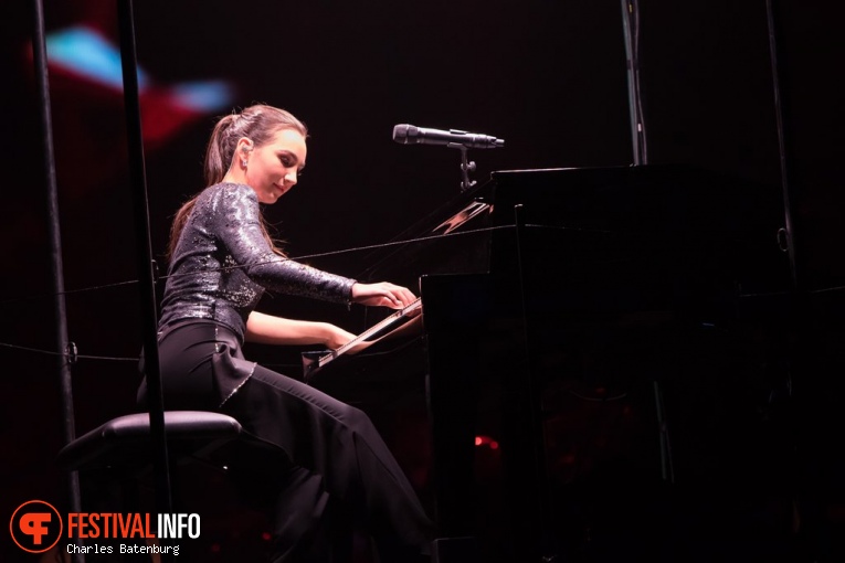 Emily Bear op Night of The Proms Rotterdam foto