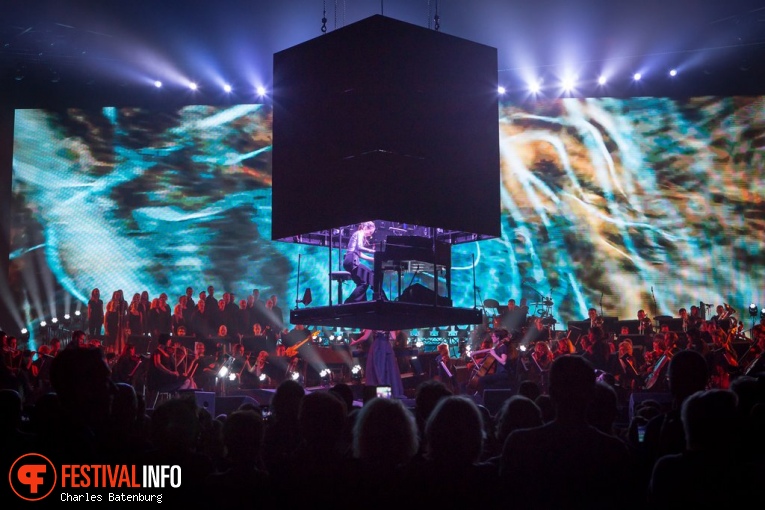 Emily Bear op Night of The Proms Rotterdam foto