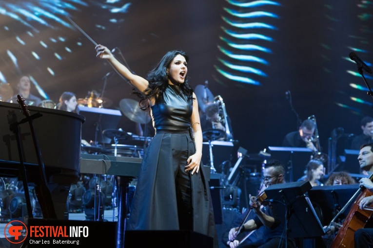 Alexandra Arrieche op Night of The Proms Rotterdam foto