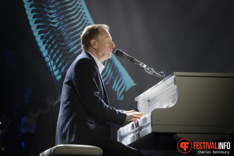 John Miles op Night of The Proms Rotterdam foto