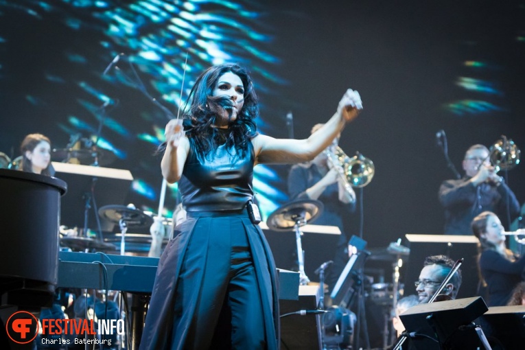 Alexandra Arrieche op Night of The Proms Rotterdam foto