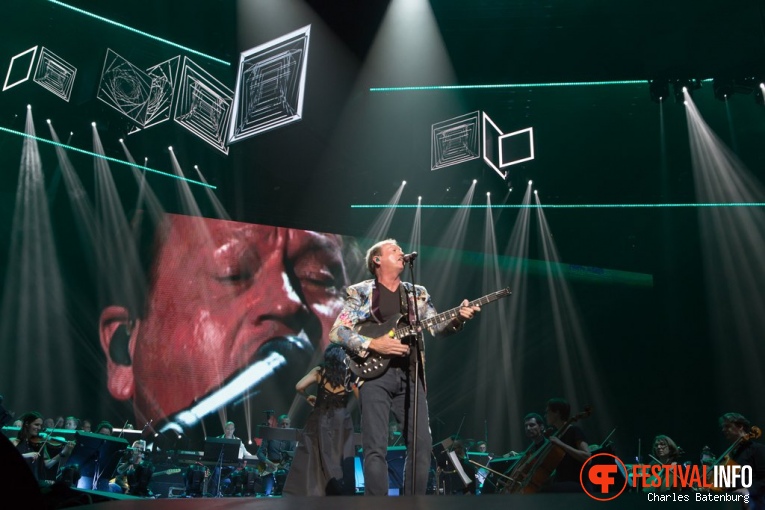 Mark King op Night of The Proms Rotterdam foto