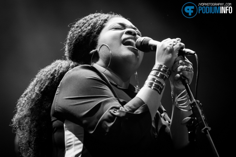 Sarah-Jane op Billy Ocean - 21/11 - 013 foto