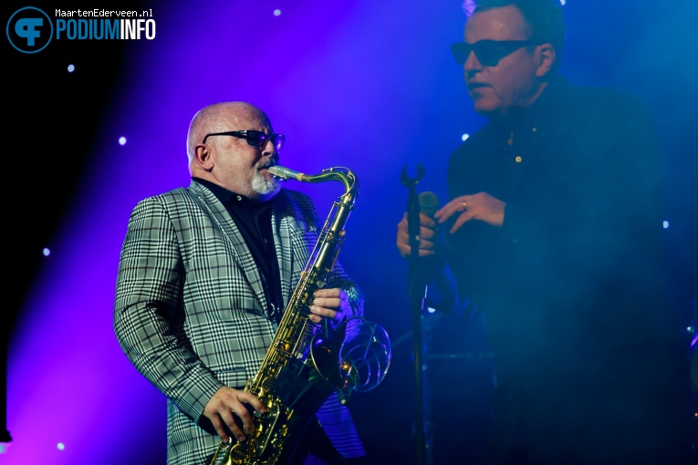 Madness op Madness - 14/11 - TivoliVredenburg foto