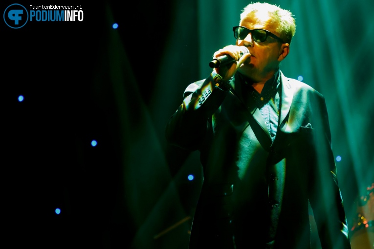 Madness op Madness - 14/11 - TivoliVredenburg foto