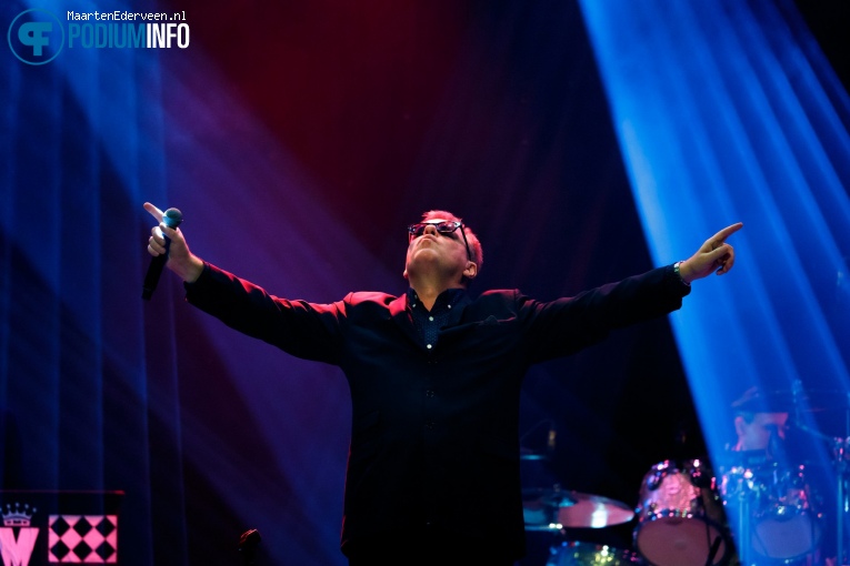 Madness op Madness - 14/11 - TivoliVredenburg foto