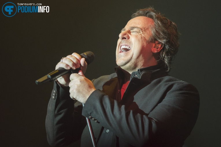 Marco Borsato op Marco Borsato - 23/11 - Hedon foto