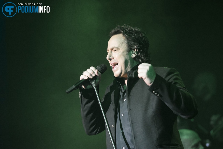Marco Borsato op Marco Borsato - 23/11 - Hedon foto