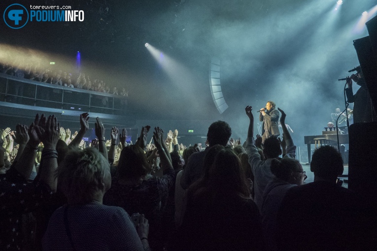 Marco Borsato op Marco Borsato - 23/11 - Hedon foto