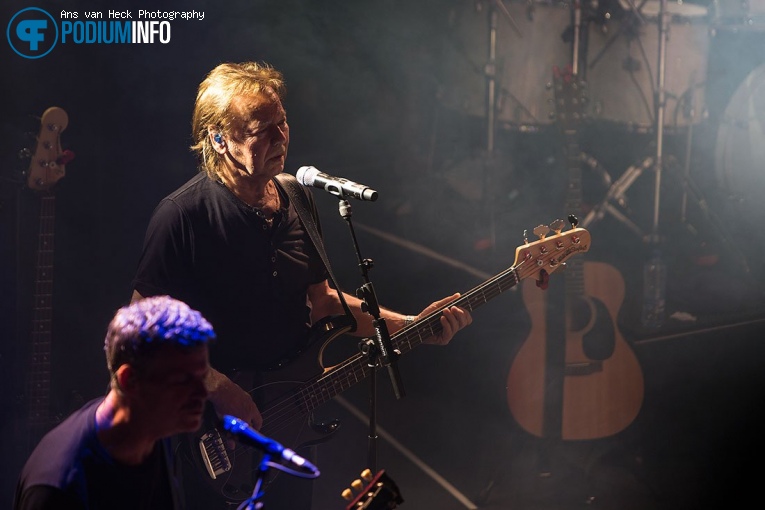 Albert Hammond Sr. op Albert Hammond & band - 24/11 - Mezz foto