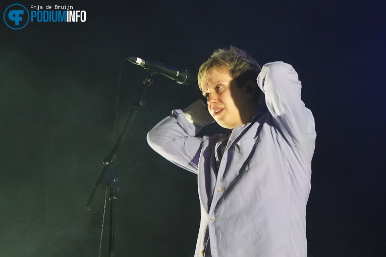 Nothing But Thieves op Nothing But Thieves - 24/11 - AFAS Live foto