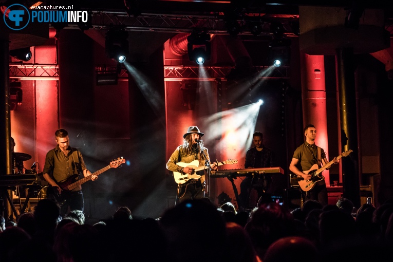 JP Cooper op JP Cooper + Picture This - 26/11 - Maassilo foto