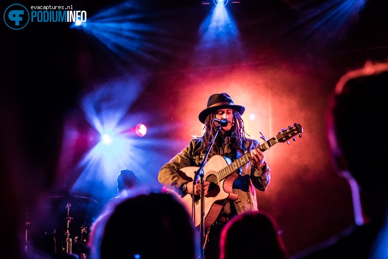 JP Cooper op JP Cooper + Picture This - 26/11 - Maassilo foto