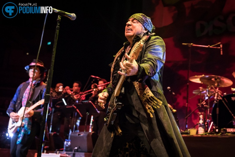 Little Steven & The Disciples of Soul op Little Steven & The Desciples of Soul - 28/11 - TivoliVredenburg foto