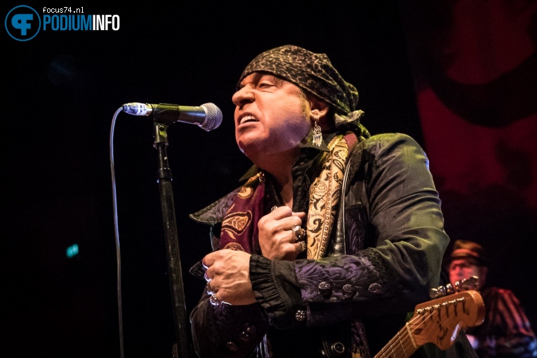 Little Steven & The Disciples of Soul op Little Steven & The Desciples of Soul - 28/11 - TivoliVredenburg foto