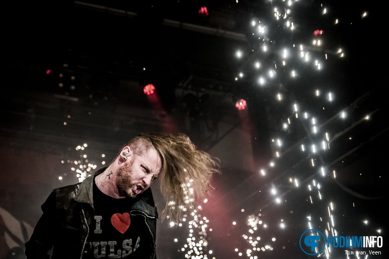 Foto Stone Sour op Stone Sour - 23/11 - Klokgebouw