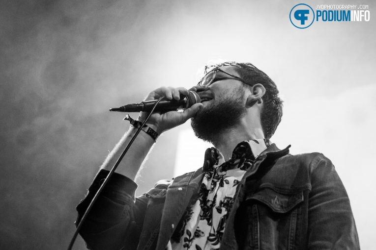 Tom Tukker op Popronde Amsterdam - 25/11 - Q-factory foto