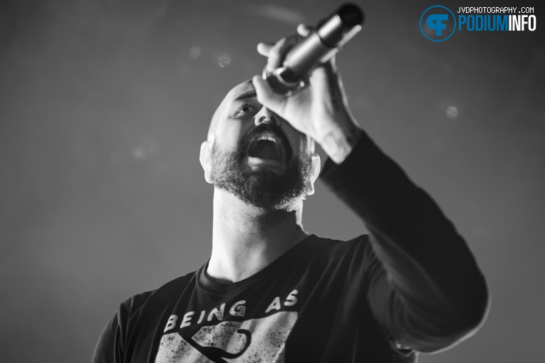 Being as an Ocean op Stick to your Guns - 2/12 - Melkweg foto