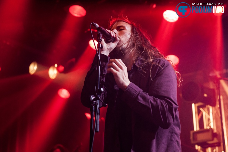 Silent Planet op Stick to your Guns - 2/12 - Melkweg foto