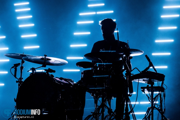 Oh Wonder op Oh Wonder - 4/12 - Doornroosje foto
