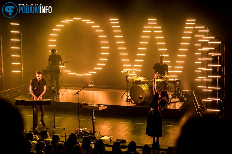 Oh Wonder op Oh Wonder - 4/12 - Doornroosje foto