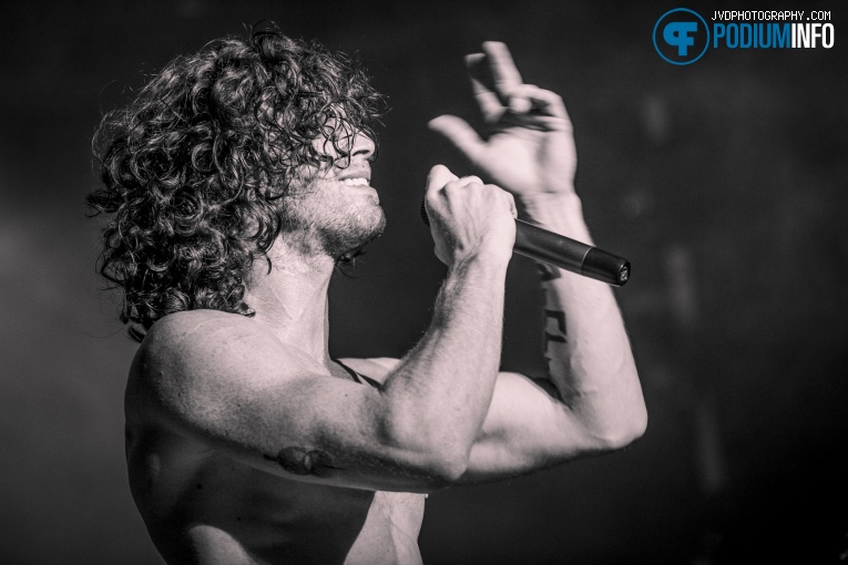 Nothing More op Nothing More - 4/12 - Melkweg foto